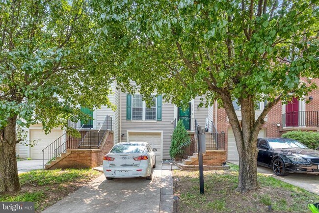 Building Photo - 2599 Grayton Ln