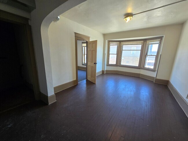 Building Photo - 2245-7 S. Muskego Ave