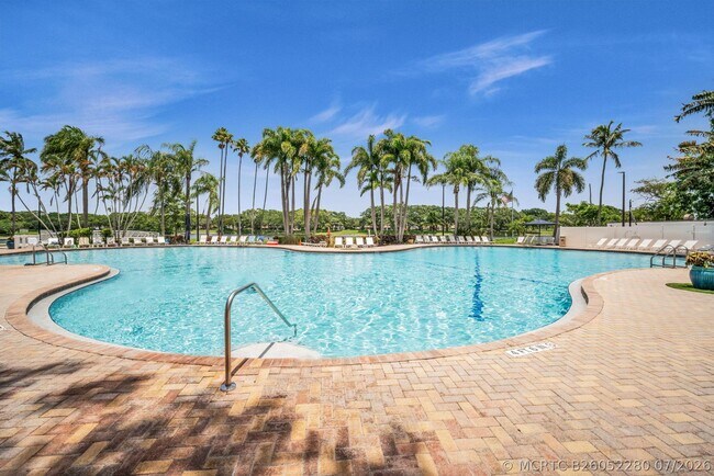 Building Photo - 10852 La Salinas Cir