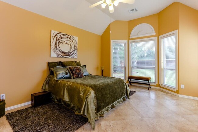Building Photo - 1534 Brookstone Ln