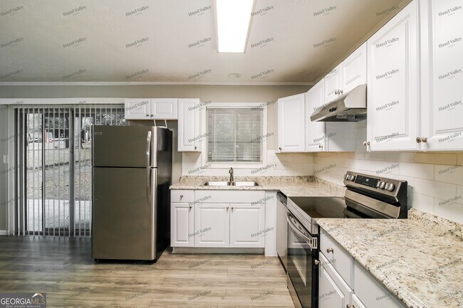 Building Photo - 1077 Ponderosa Park Dr