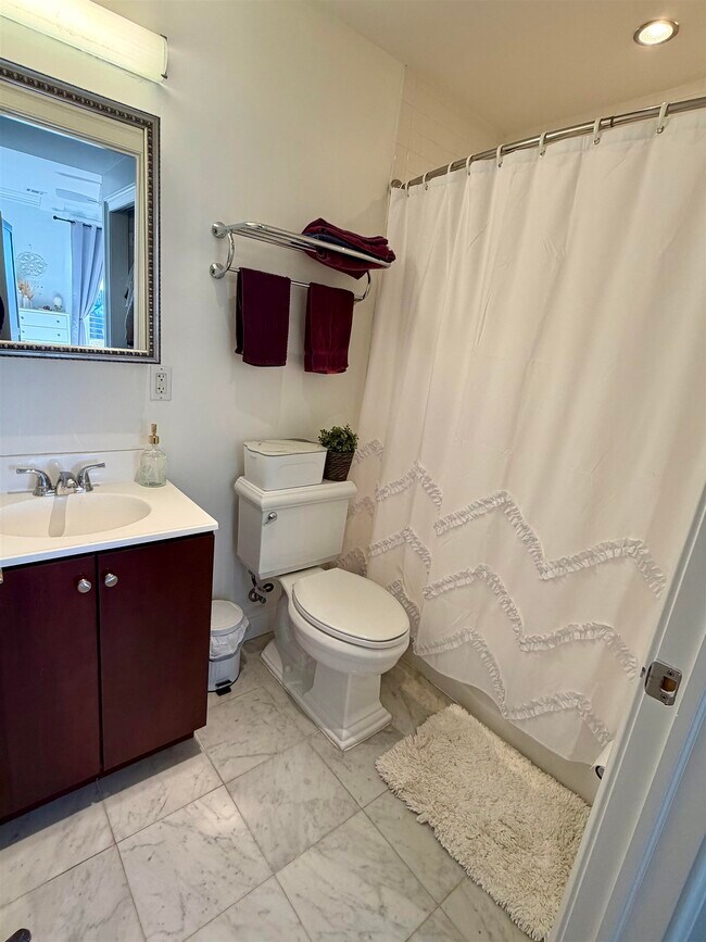 Building Photo - 34-40-40 48th St