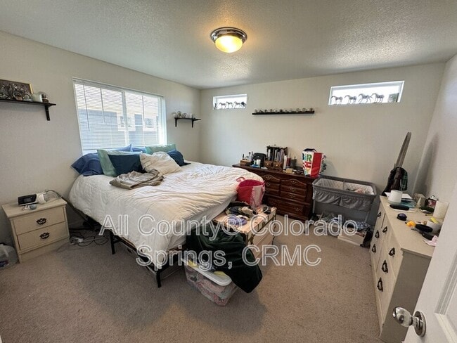 Building Photo - 6463 Crossdrum Point