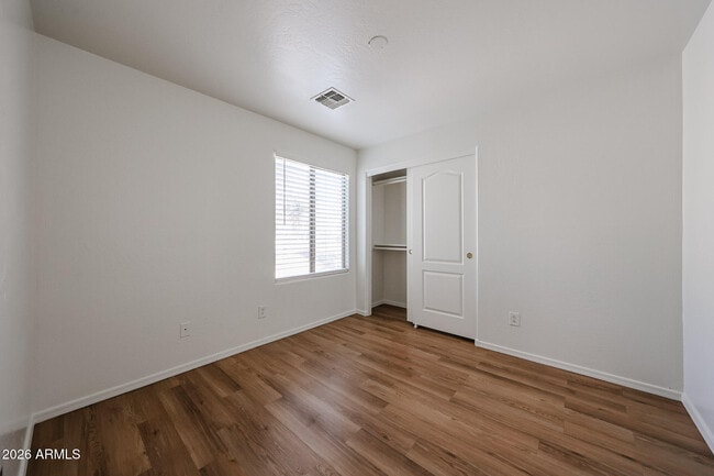 Building Photo - 25025 W Dove Mesa Dr