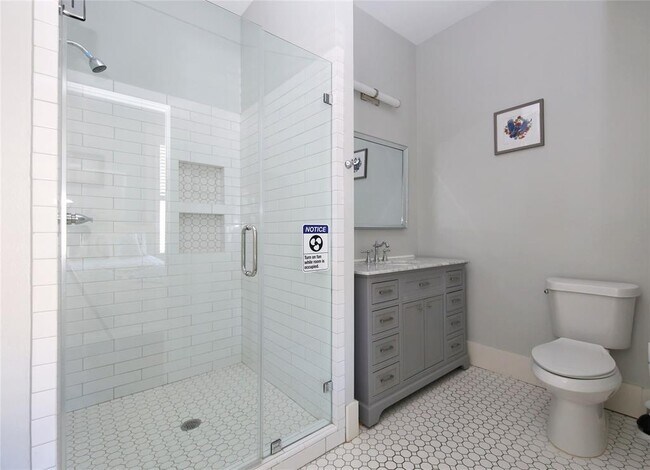 Building Photo - 1409 21st St