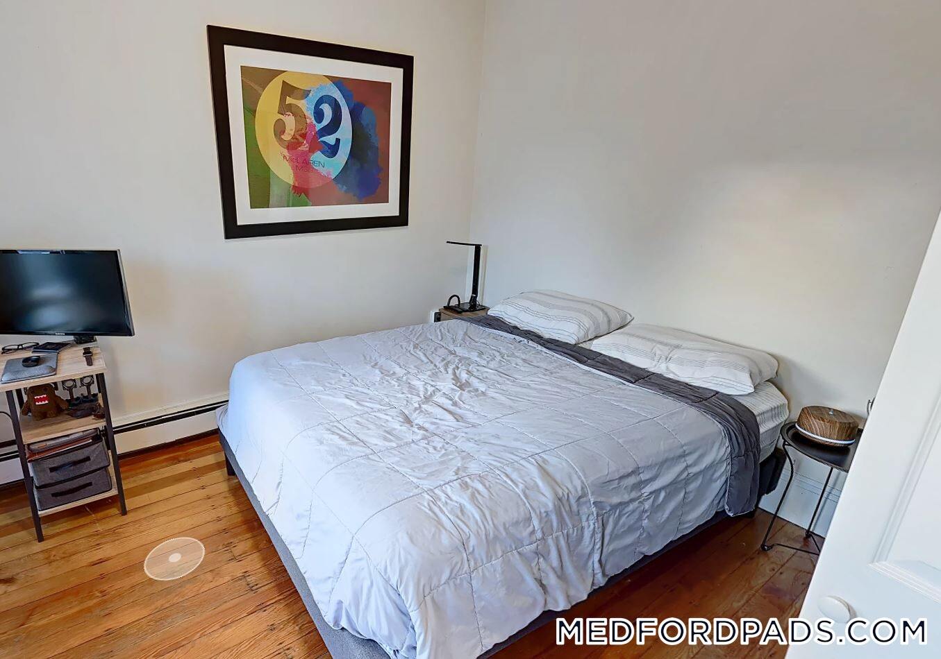 Building Photo - 68 Winchester St