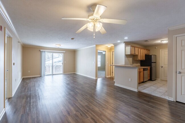 Floorplan - Square 131 - 4880 - 12 Plex