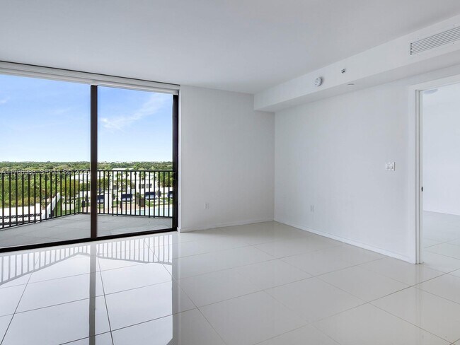 Building Photo - 5300 Paseo Blvd