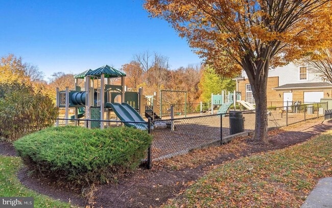 Building Photo - 12328 Rollys Ave