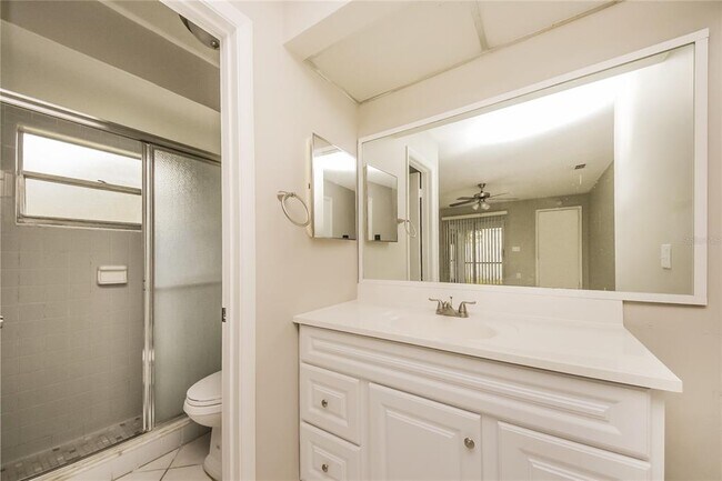 Building Photo - 4454 Sandhurst Dr