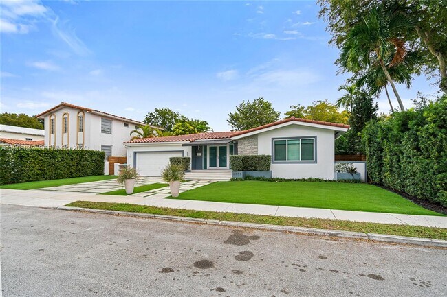 Building Photo - 3505 Crystal View Ct