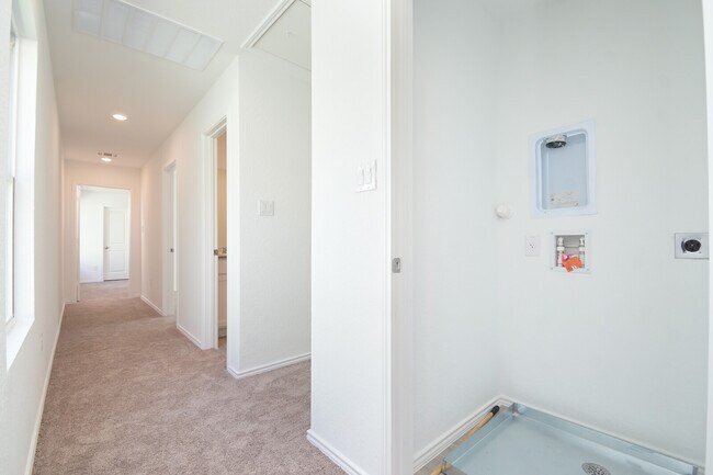 Building Photo - 7626 Chancery Gate