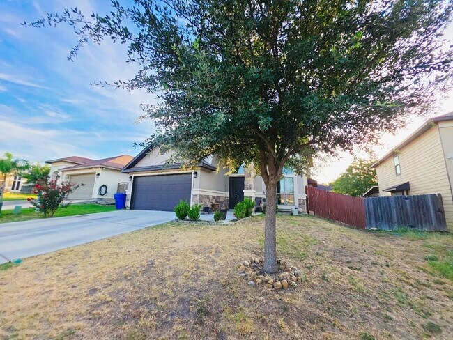 Building Photo - 1408 Calaveras Ct