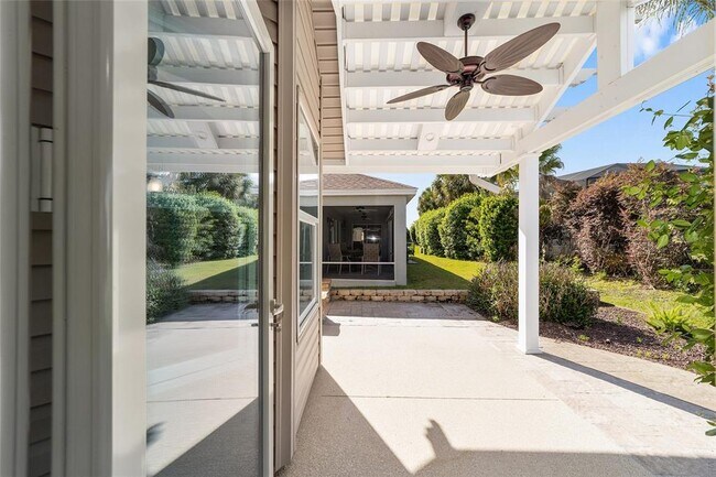 Building Photo - 1109 Alcove Loop