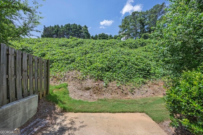 Building Photo - 2297 Baker Station Dr
