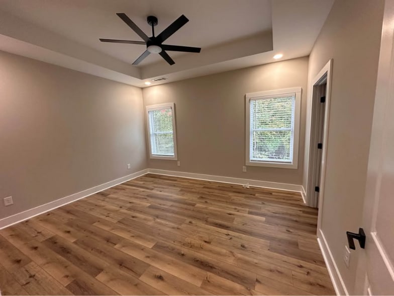 Building Photo - 7280 Franklin Way