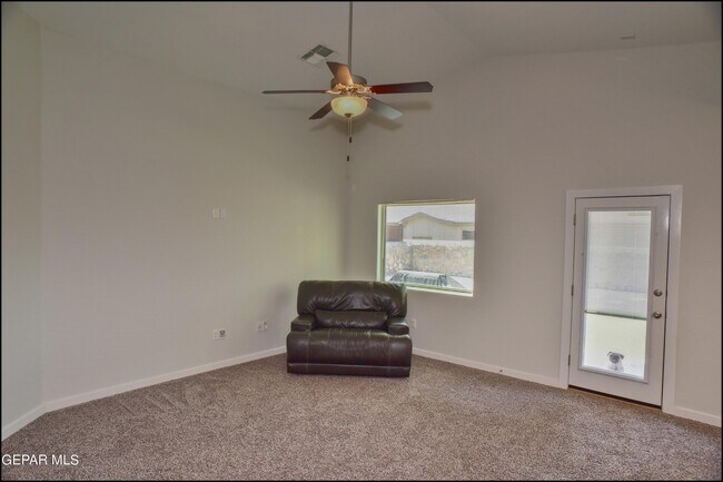 Building Photo - 6980 White Mesquite Wy