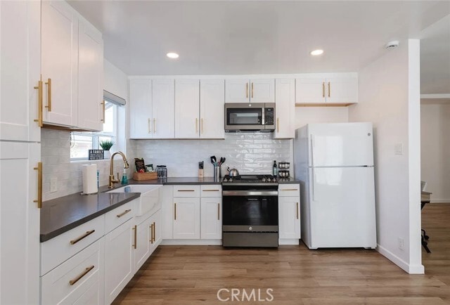 Building Photo - 15313 Avis Ave