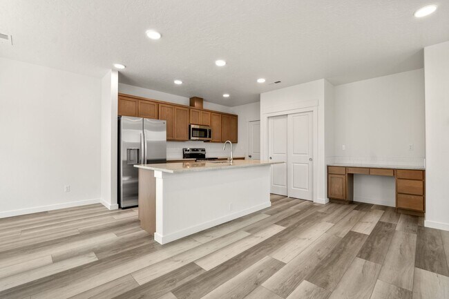 Building Photo - 21505 Oconnor Way