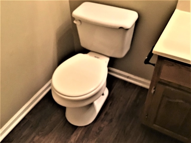 Building Photo - 2678 Fernwood Ave