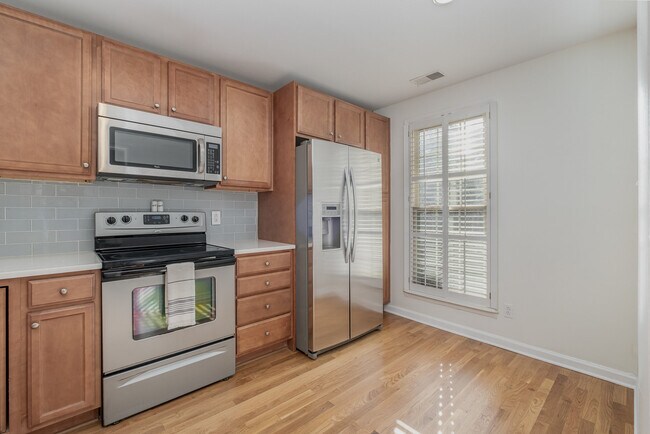 Building Photo - 9005 Nolley Ct