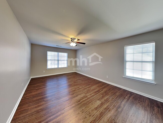 Building Photo - 4003 Paddle Wheel Ln