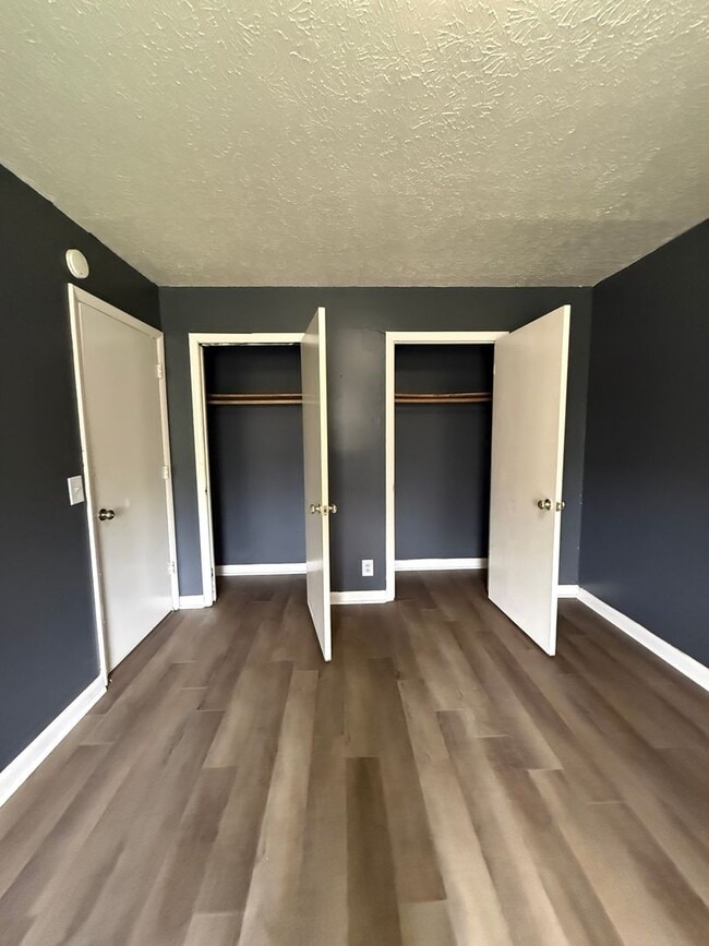 Building Photo - 2 Bedroom, 1 Bathroom Duplex in Gallatin! MOVE IN SPECIAL: FIRST FULL MONTHS RENT FREE!!