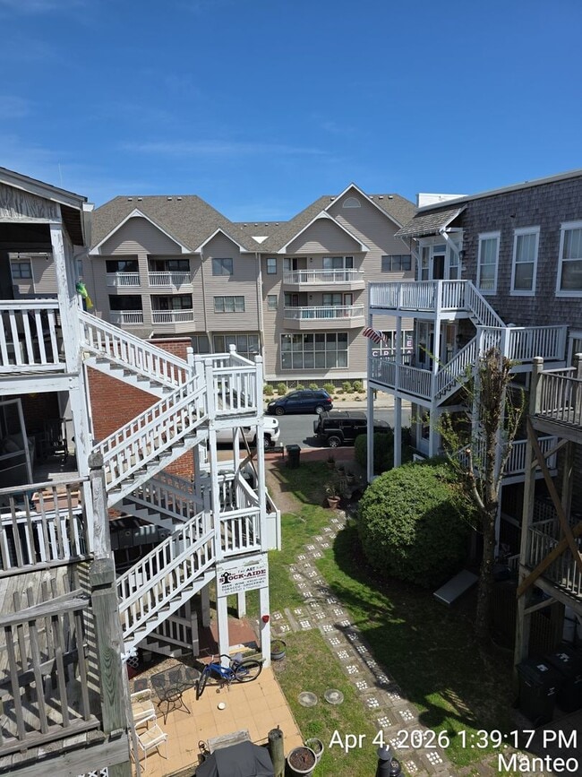 Building Photo - Welcome to coastal living in the heart of Manteo 1 Bedroom 1 Bath