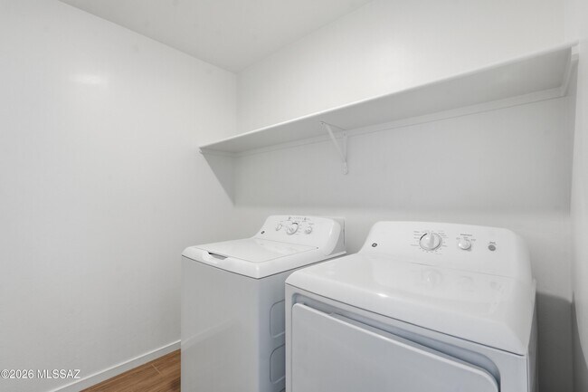 Building Photo - 11777 W Claudina St