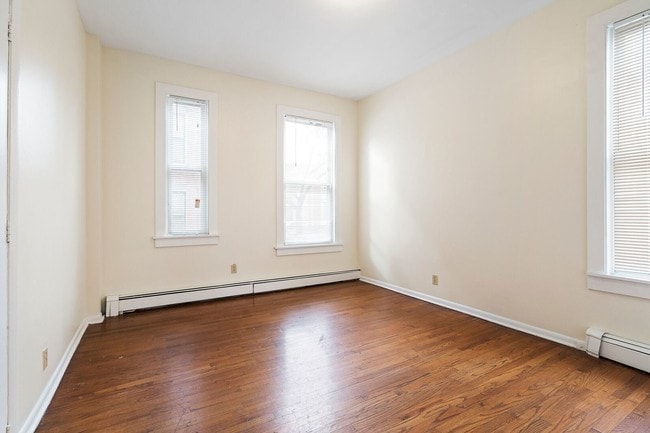 Building Photo - 350 Elm Street, #1, #8