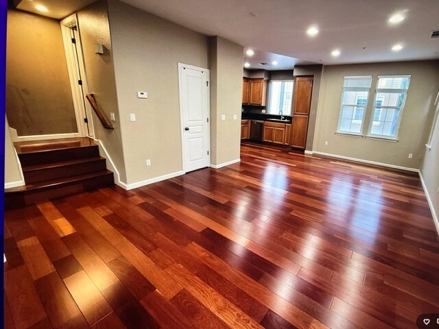 Building Photo - 4549 Laird Cir