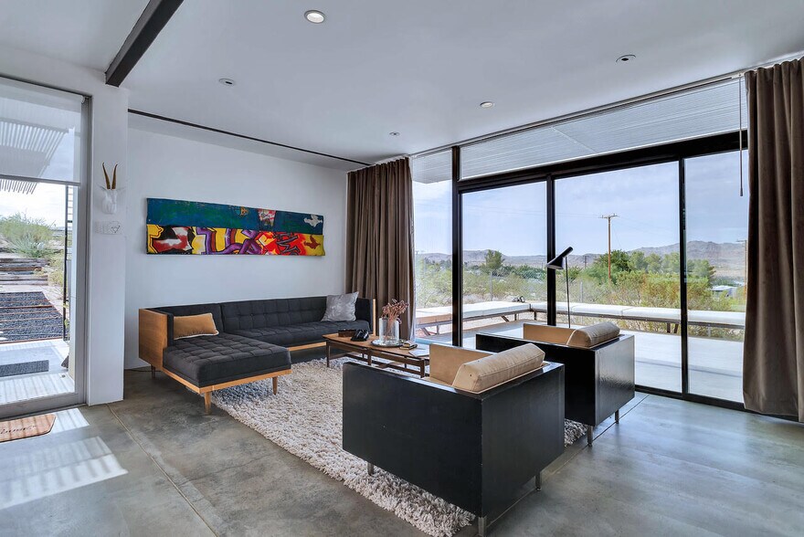 Building Photo - 6957 Alturas Dr