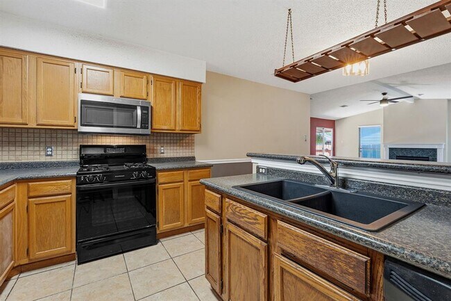 Building Photo - 8401 Horton Trail