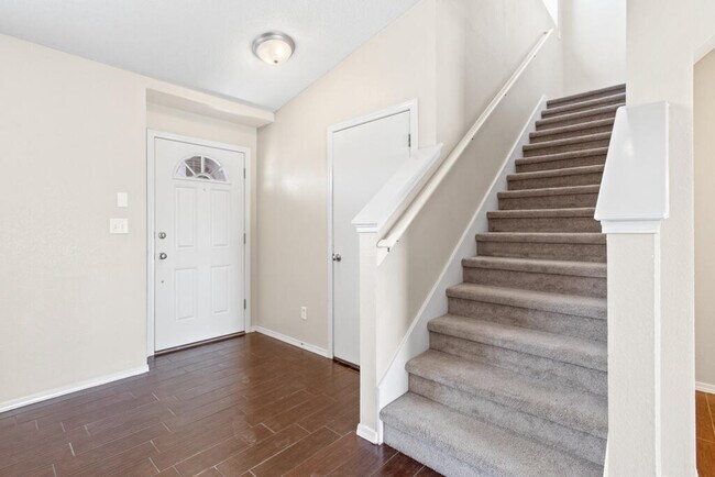 Building Photo - 14029 Volcanic Rock Dr