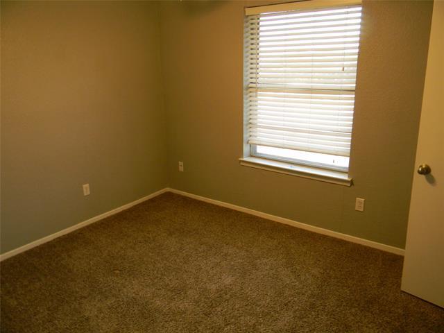 Building Photo - 7024 Crosstimbers Ln