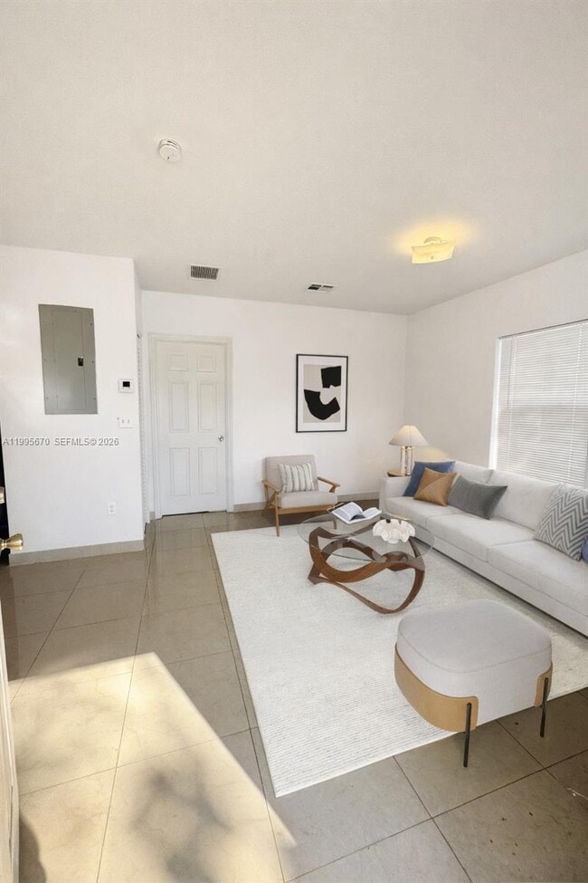 Building Photo - 2157 NW 28th St