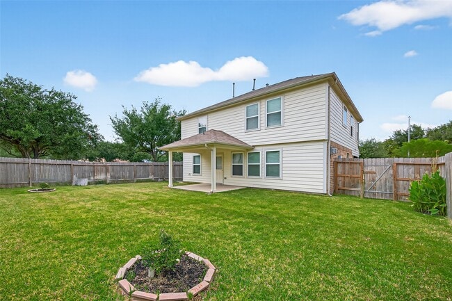 Building Photo - 20123 Windy Stone Dr