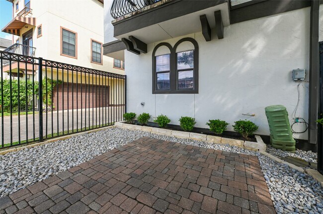 Building Photo - 3948 Feagan St