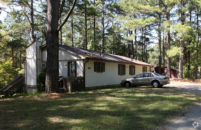 Primary Photo - 594 Cedar Lake Rd