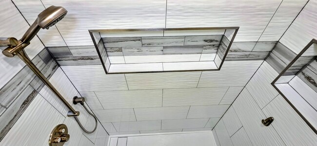 Building Photo - 40830 Robin St