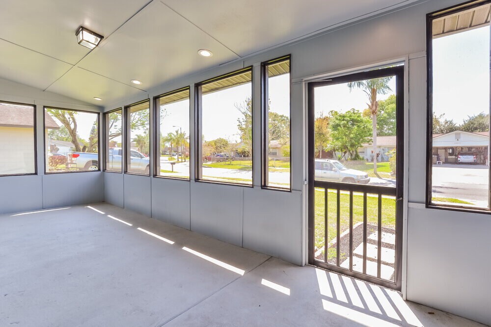 Building Photo - 10423 Cedarhurst Ave