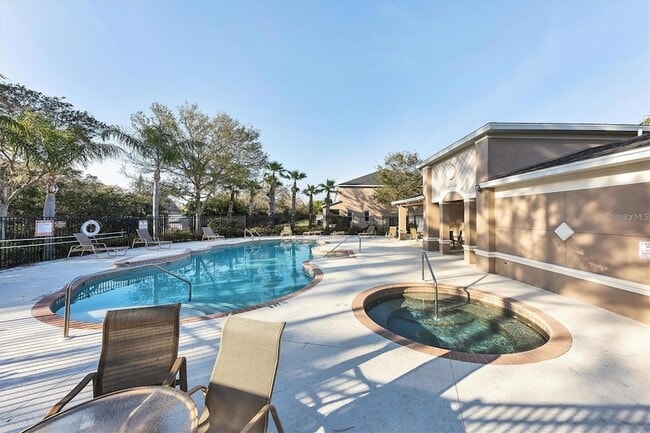Building Photo - 1213 Grantham Dr