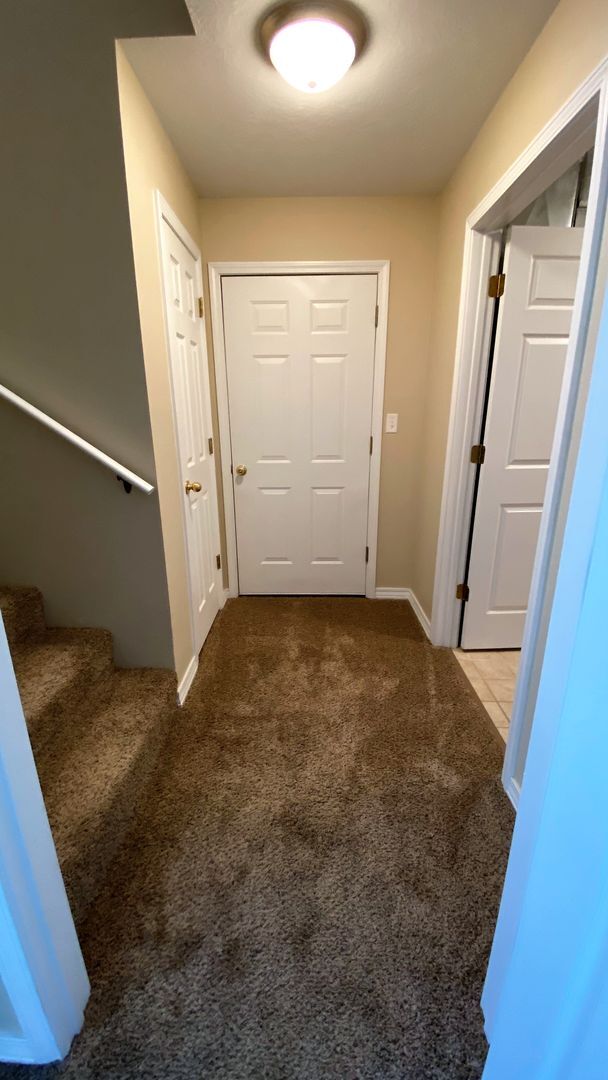 Building Photo - Gorgeous 3 Bedroom, 2 Bathroom Split Level Home in Waynesville