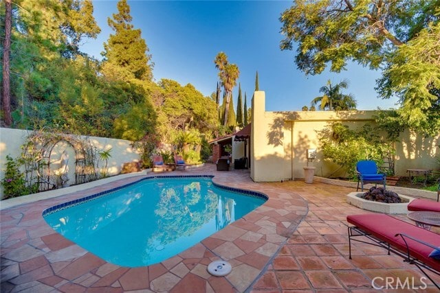 Building Photo - 31171 Paseo Acacia