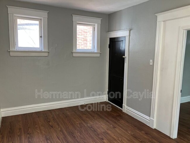 Building Photo - 3715 Bamberger Ave