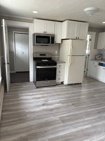 New Flooring - 1107 Bridge St