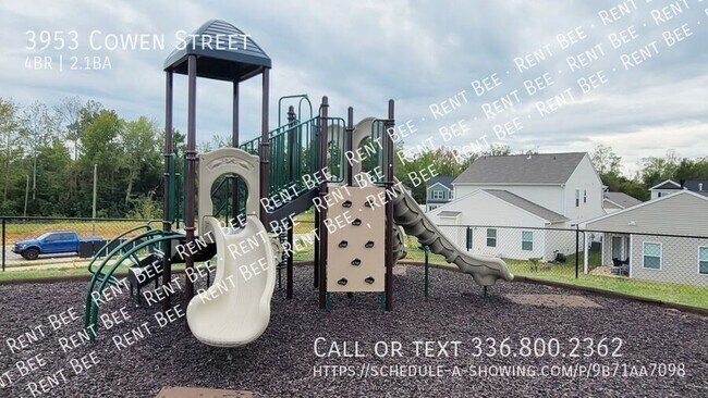 Building Photo - 3953 Cowen St