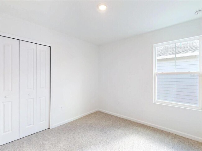 Building Photo - 3881 Corsican Ln