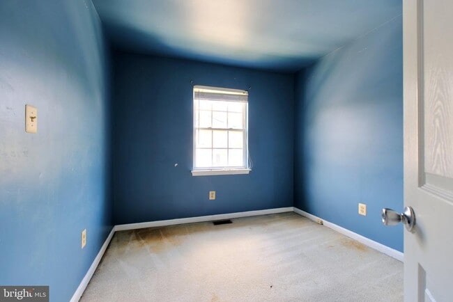 Building Photo - 4912 Wallflower Wy