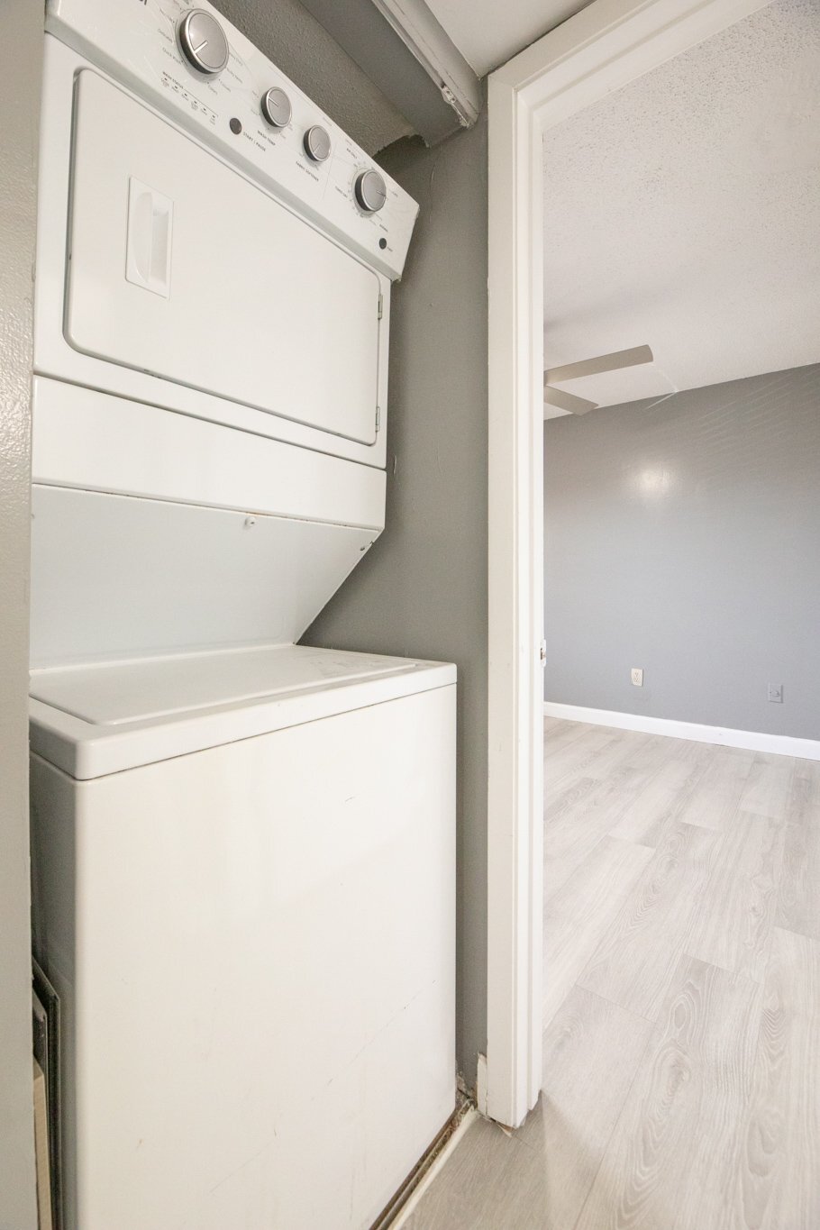 Building Photo - 851 NE 209th Terrace